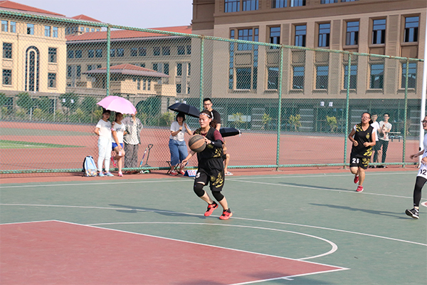 恭贺我院2016太阳成城集团女子篮球赛勇夺桂冠