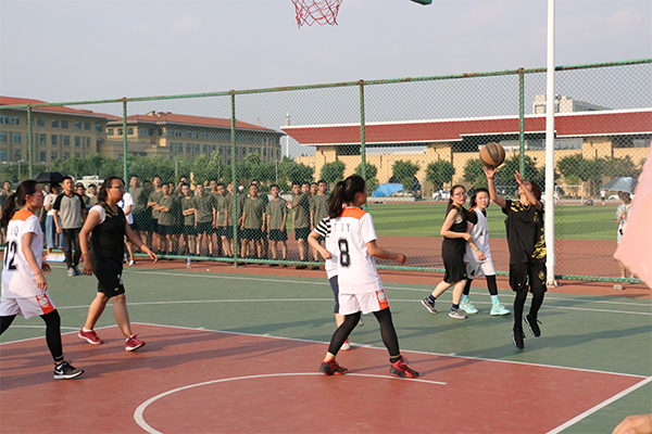恭贺我院2016太阳成城集团女子篮球赛勇夺桂冠