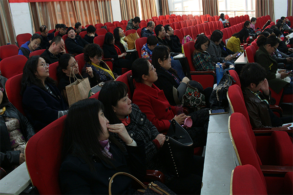 经济管理学院举办“珍爱生命 远离火灾”主题消防知识讲座